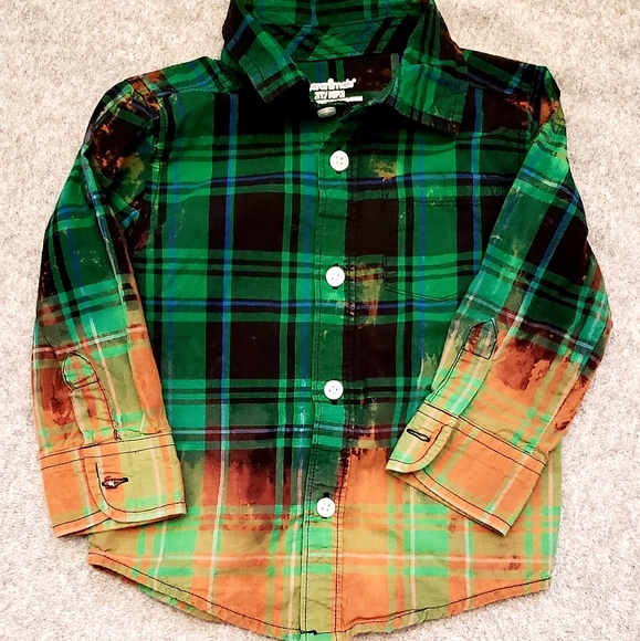 Button up Shirt - Picture 2 of 2